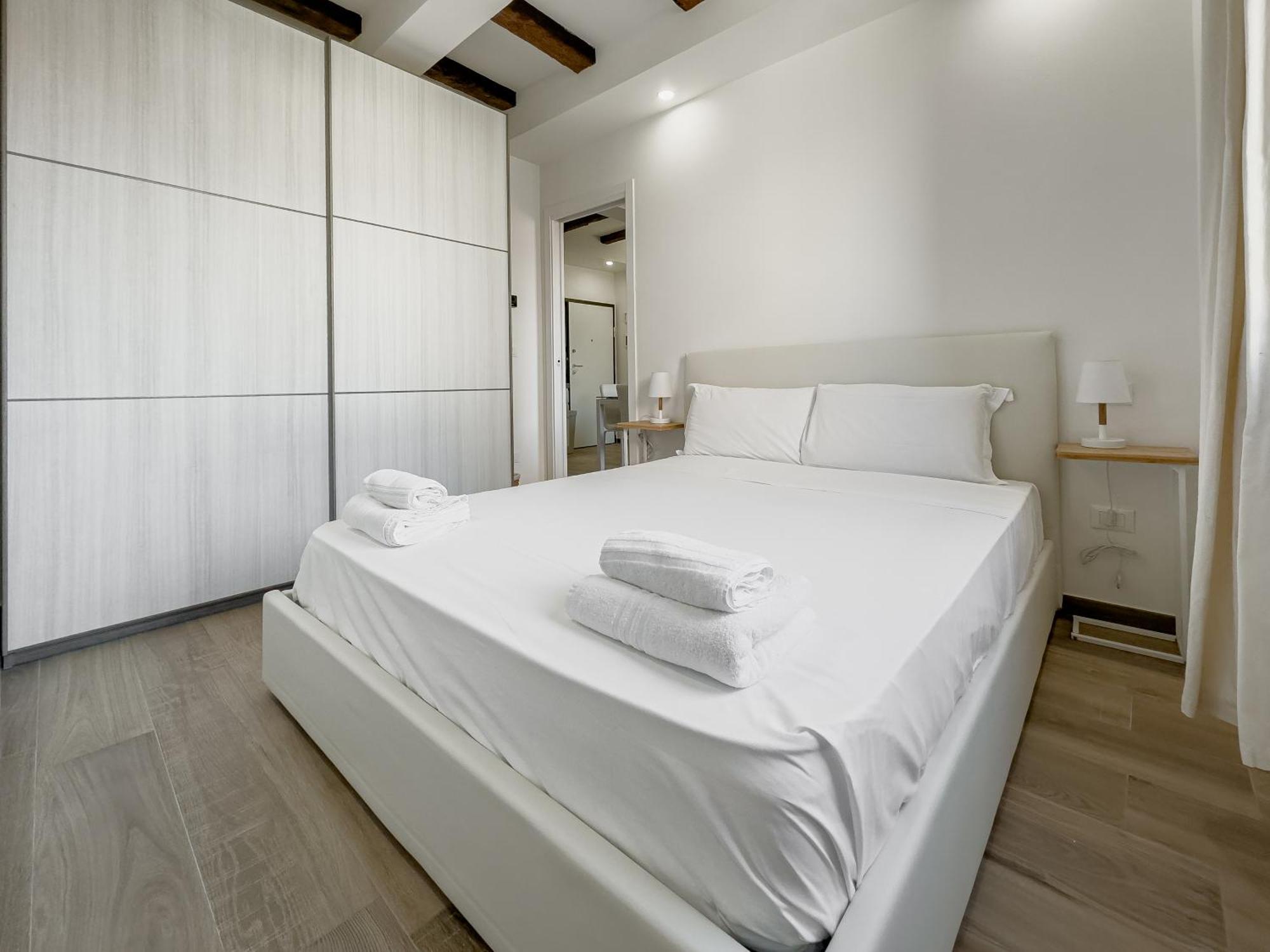 Realkasa Canonica Apartment Болонья Экстерьер фото