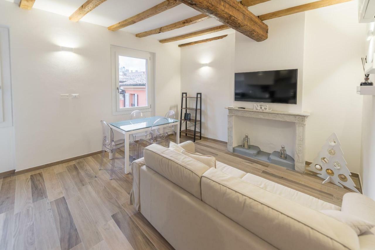 Realkasa Canonica Apartment Болонья Экстерьер фото
